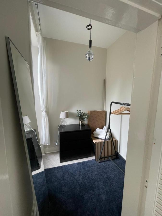 1 Bed Apartment Edinburgh Exterior photo